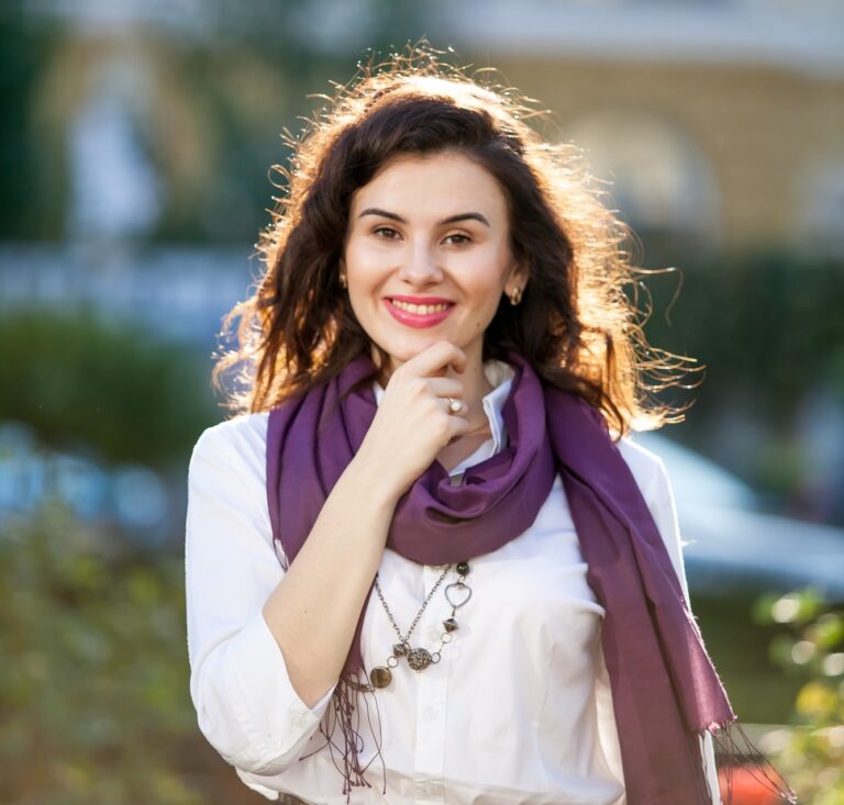 portrait of a young girl in the city